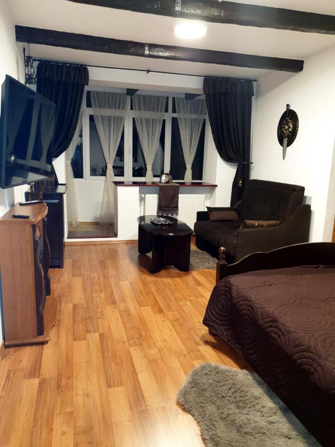 Apartament Medieval Предял Экстерьер фото