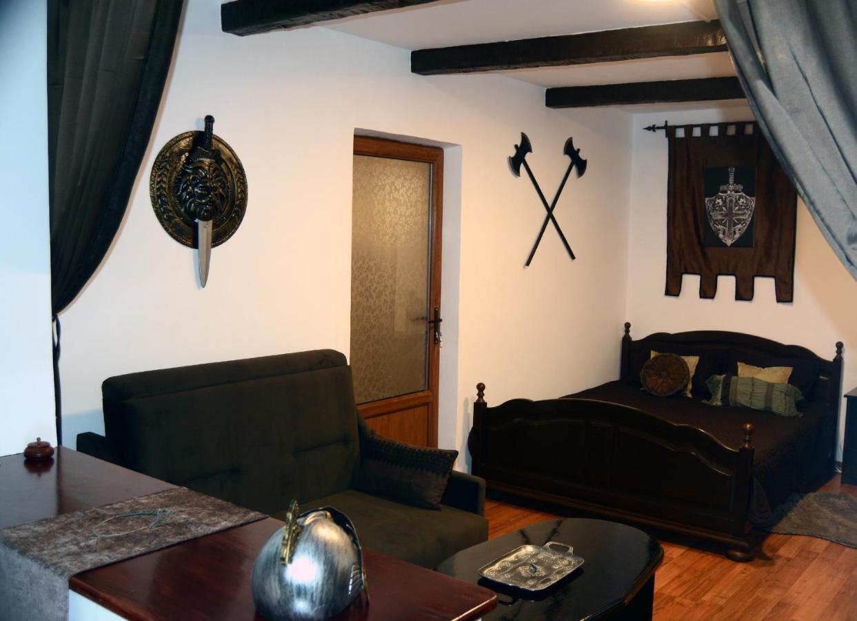 Apartament Medieval Предял Экстерьер фото